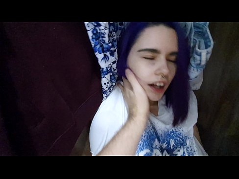 ❤️ 押し入れの中の姉ちゃんを発見し、イクのを手伝う ❌ ハードポルノ ❌️❤